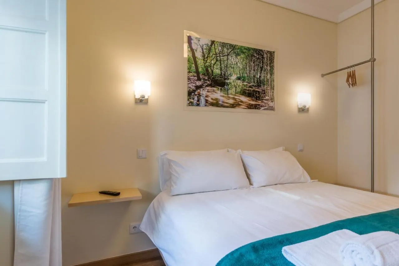 Vita Portucale ! 3 Bedroom Apartment With Private Terrace Lisboa Portugalsko