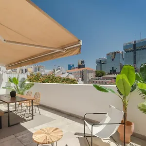 Casa Boma - Lighting With Private Balcony - Campolide I Apartamento